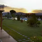 La Piazza Di San Donato 3*