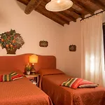 Aparthotel La Piazza Di San Donato 3*