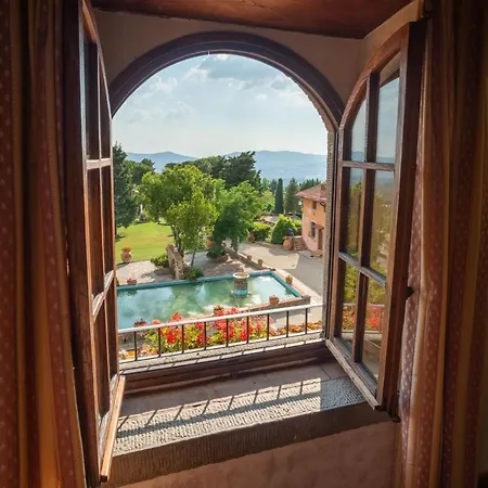 La Piazza Di San Donato Aparthotel Reggello