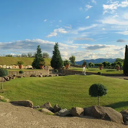 アパートホテル La Piazza Di San Donato 3*